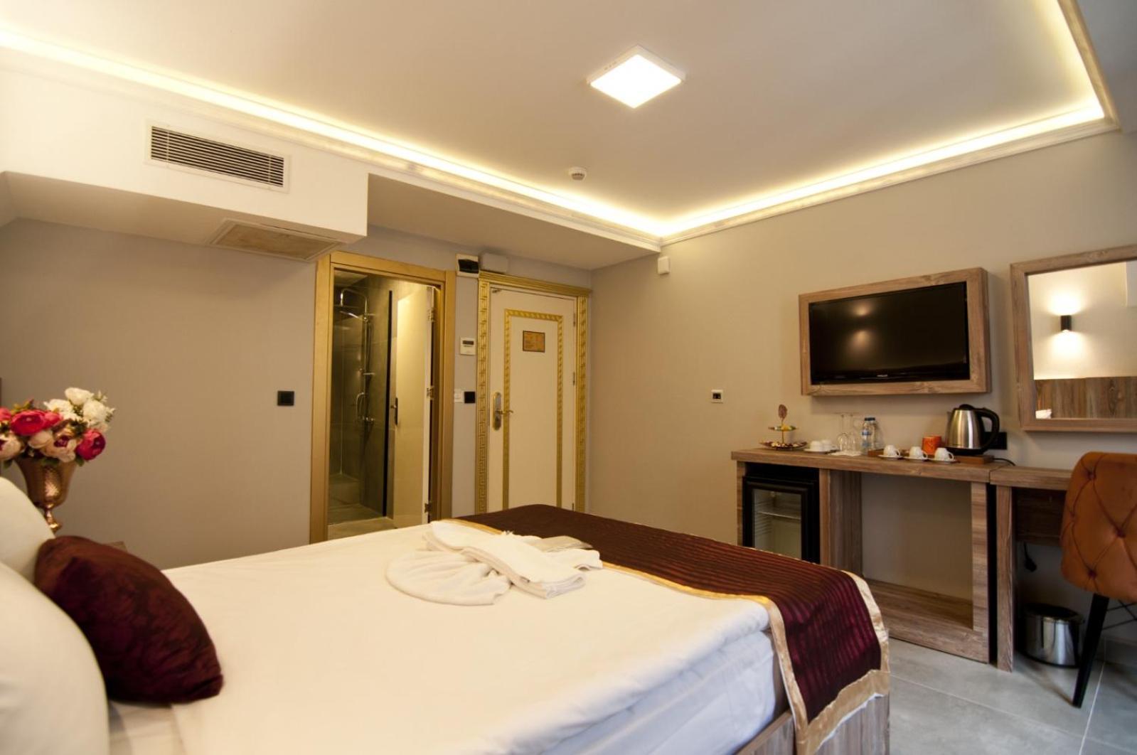 Vali Konak Hotel Istanbul Exterior photo