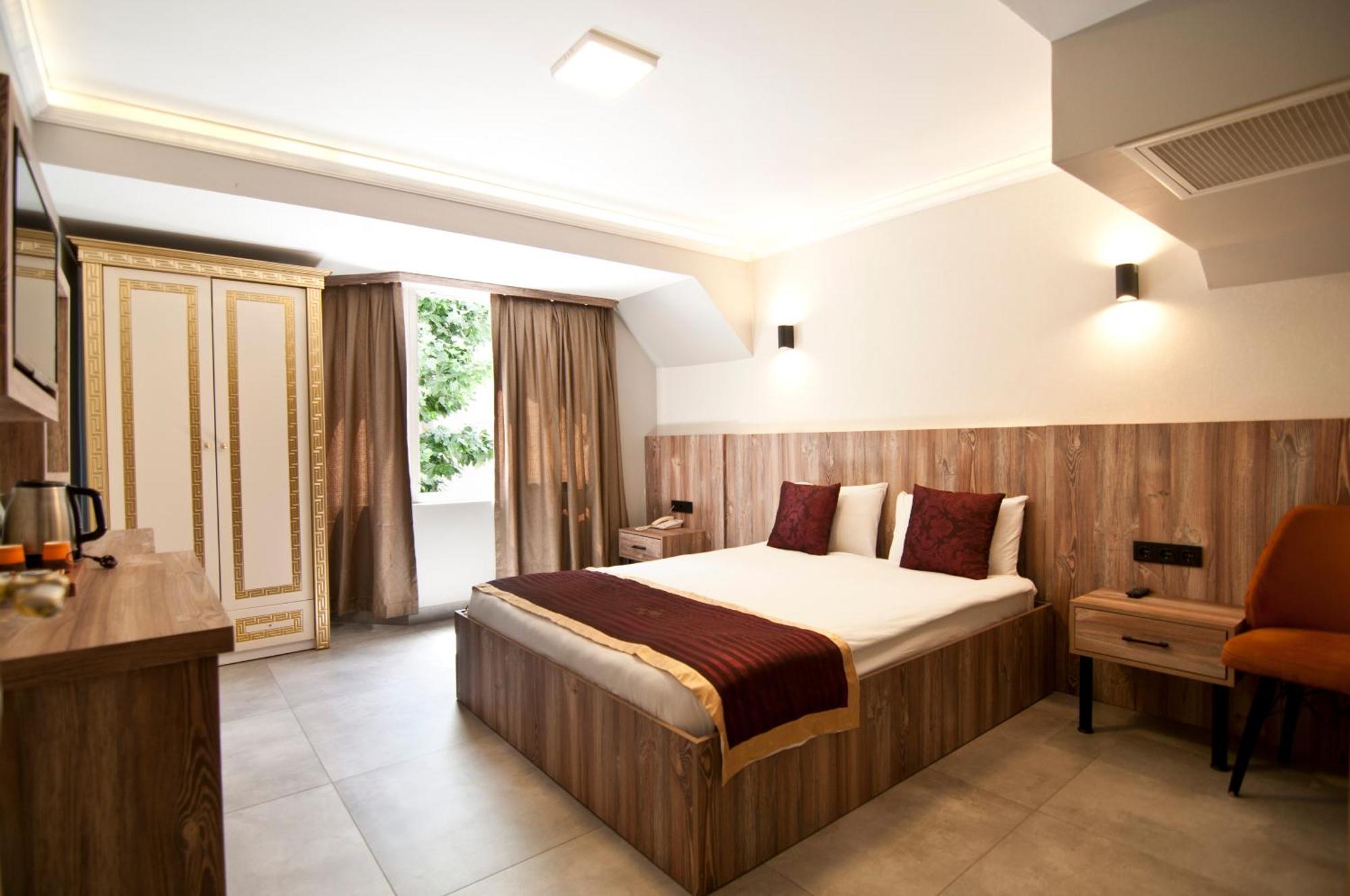 Vali Konak Hotel Istanbul Exterior photo