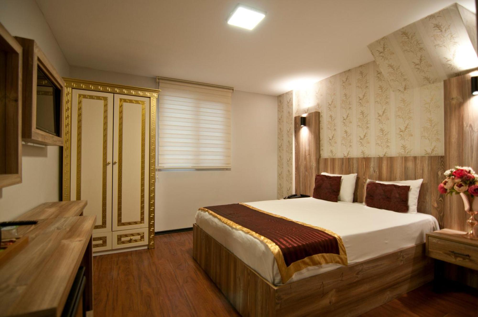 Vali Konak Hotel Istanbul Exterior photo